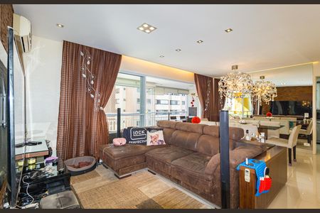 Apartamento à venda com 132m², 3 quartos e 2 vagas Apartamento à venda com 132m², 3 quartos e 2 vagasSala de Estar
