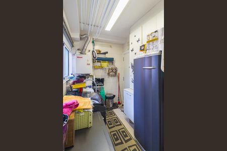 Apartamento à venda com 132m², 3 quartos e 2 vagas Apartamento à venda com 132m², 3 quartos e 2 vagasÁrea de Serviço