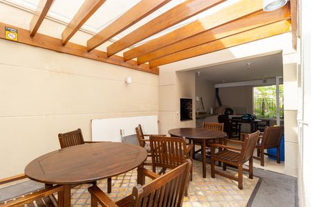 Apartamento à venda com 132m², 3 quartos e 2 vagas Apartamento à venda com 132m², 3 quartos e 2 vagasChurrasqueira