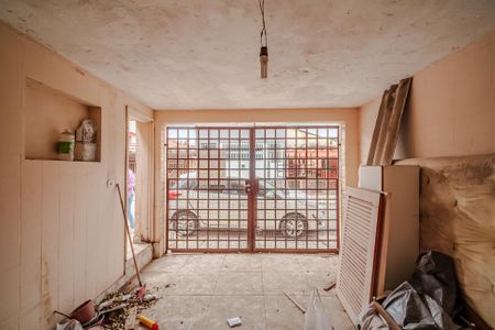 Garagem de casa à venda com 3 quartos, 250m² em Jardim Arpoador, São Paulo
