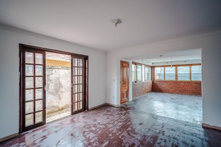 Casa à venda com 3 quartos, 250m² em Jardim Arpoador, São Paulo