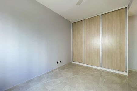 Suíte de apartamento para alugar com 2 quartos, 67m² em Industrial Autonomistas, Osasco