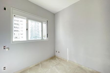 Quarto 2 de apartamento para alugar com 2 quartos, 67m² em Industrial Autonomistas, Osasco