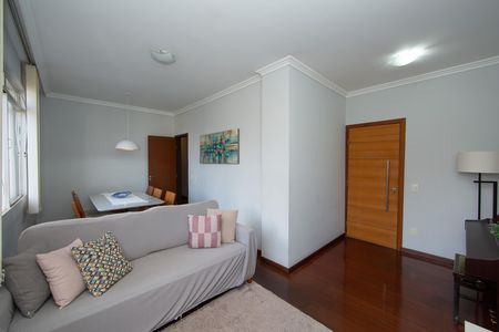 Apartamento à venda com 3 quartos, 68m² em Salgado Filho, Belo Horizonte