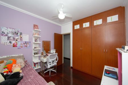 Apartamento à venda com 68m², 3 quartos e 1 vaga Apartamento à venda com 68m², 3 quartos e 1 vagaQUARTO2
