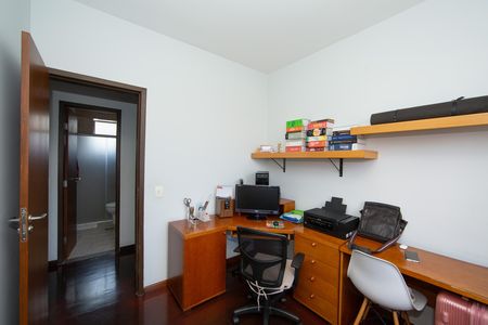 Apartamento à venda com 68m², 3 quartos e 1 vaga Apartamento à venda com 68m², 3 quartos e 1 vagaQUARTO1