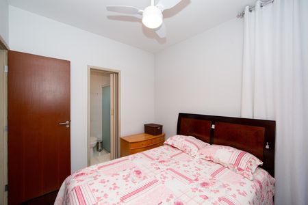 Apartamento à venda com 68m², 3 quartos e 1 vaga Apartamento à venda com 68m², 3 quartos e 1 vagaQUARTO3
