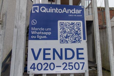 Casa à venda com 103m², 3 quartos e 1 vaga Casa à venda com 103m², 3 quartos e 1 vagaPlaca