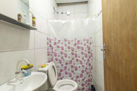 Casa à venda com 103m², 3 quartos e 1 vaga Casa à venda com 103m², 3 quartos e 1 vagaBanheiro Social 2