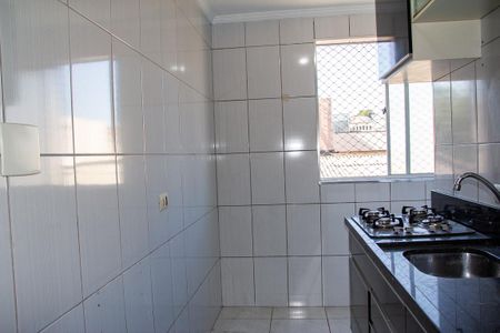 Cozinha de apartamento à venda com 2 quartos, 39m² em Vila Antonieta, São Paulo