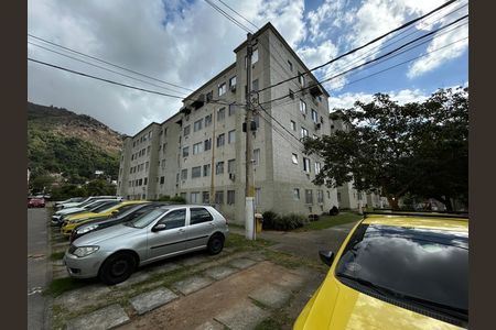 Fachada do bloco de apartamento para alugar com 2 quartos, 44m² em Água Santa, Rio de Janeiro