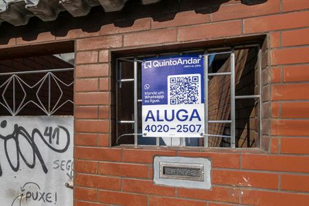 Casa para alugar com 70m², 2 quartos e sem vaga Casa para alugar com 70m², 2 quartos e sem vagaPlaca