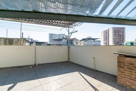 Casa para alugar com 70m², 2 quartos e sem vaga Casa para alugar com 70m², 2 quartos e sem vagaTerraço