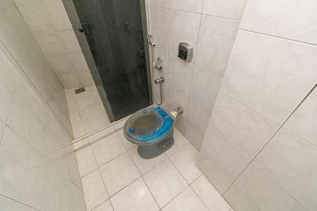Casa para alugar com 70m², 2 quartos e sem vaga Casa para alugar com 70m², 2 quartos e sem vagaBanheiro Social