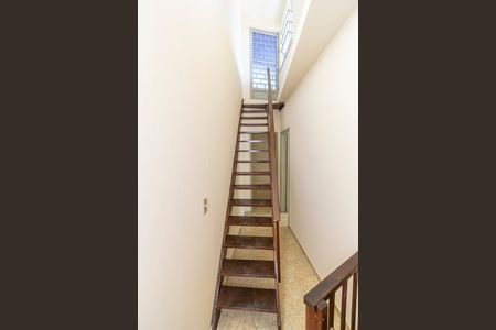Casa para alugar com 70m², 2 quartos e sem vaga Casa para alugar com 70m², 2 quartos e sem vagaHall do 2º andar - Acesso ao Terraço