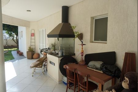 Área Gourmet de casa de condomínio à venda com 5 quartos, 360m² em Parque Sinai, Santana de Parnaíba