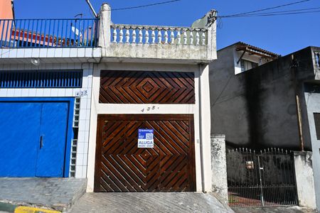 Fachada de casa para alugar com 2 quartos, 80m² em Jardim Paris, São Paulo