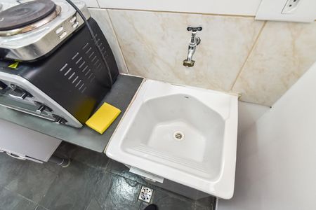 Cozinha de apartamento para alugar com 1 quarto, 50m² em Vila Mariana, São Paulo