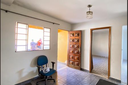 Quarto  de casa à venda com 2 quartos, 252m² em Parque Paineiras, São Paulo