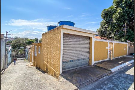 Fachada  de casa à venda com 2 quartos, 252m² em Parque Paineiras, São Paulo