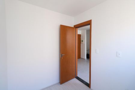 Quarto 2 de apartamento para alugar com 2 quartos, 32m² em Vila Palmares, São Caetano do Sul