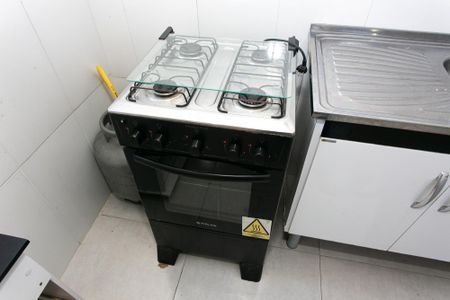 Cozinha - Fogão de apartamento para alugar com 2 quartos, 45m² em Penha de França, São Paulo