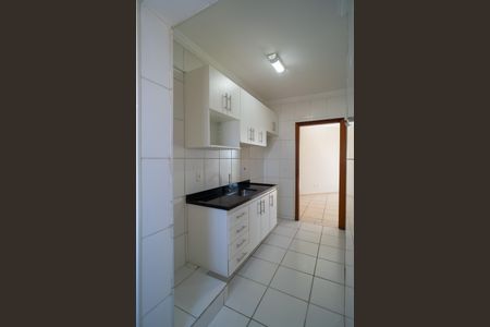 Apartamento para alugar com 73m², 3 quartos e 2 vagas Apartamento para alugar com 73m², 3 quartos e 2 vagasCozinha