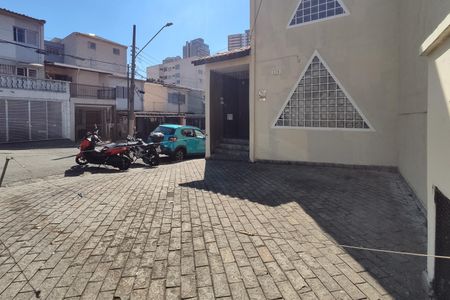 Garagem  de casa para alugar com 2 quartos, 120m² em Vila Brasilio Machado, São Paulo