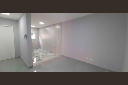 Apartamento à venda com 2 quartos, 49m² em Metalúrgicos, Osasco