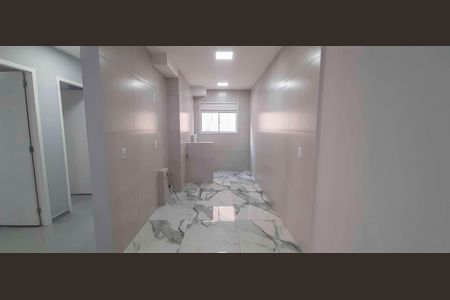Cozinha de apartamento à venda com 2 quartos, 49m² em Metalúrgicos, Osasco