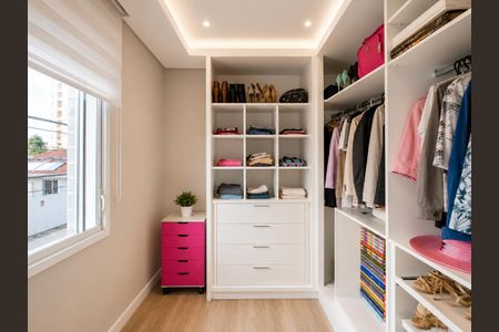 Apartamento para alugar com 74m², 2 quartos e 1 vagaQuarto
