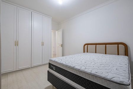 Apartamento para alugar com 176m², 3 quartos e 2 vagas Apartamento para alugar com 176m², 3 quartos e 2 vagasSuíte 2