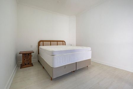 Apartamento para alugar com 176m², 3 quartos e 2 vagas Apartamento para alugar com 176m², 3 quartos e 2 vagasSuíte
