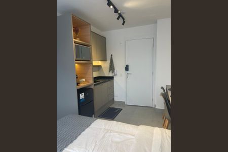 Cozinha de kitnet/studio para alugar com 1 quarto, 21m² em Campo Belo, São Paulo