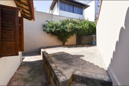 Casa para alugar com 442m², 3 quartos e 2 vagas Casa para alugar com 442m², 3 quartos e 2 vagasÁrea Externa