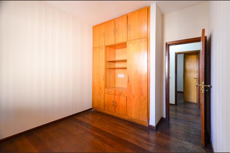 Casa para alugar com 442m², 3 quartos e 2 vagas Casa para alugar com 442m², 3 quartos e 2 vagasQuarto 1