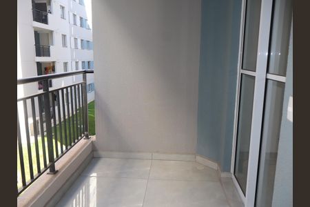 Apartamento para alugar com 42m², 2 quartos e sem vagaÁrea de serviço e Varanda