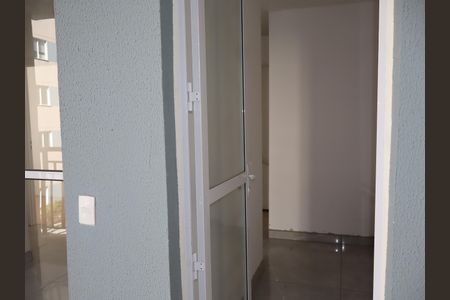 Apartamento para alugar com 42m², 2 quartos e sem vagaÁrea de serviço e Varanda