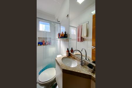 Casa para alugar com 217m², 3 quartos e 2 vagas Casa para alugar com 217m², 3 quartos e 2 vagasBanheiro