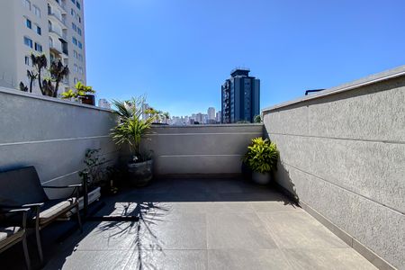 Casa para alugar com 217m², 3 quartos e 2 vagas Casa para alugar com 217m², 3 quartos e 2 vagasÁrea externa