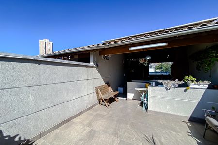 Casa para alugar com 217m², 3 quartos e 2 vagas Casa para alugar com 217m², 3 quartos e 2 vagasÁrea externa