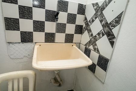 Casa para alugar com 50m², 1 quarto e sem vaga Casa para alugar com 50m², 1 quarto e sem vagaTanque