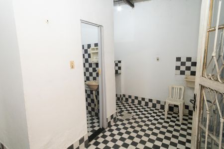 Casa para alugar com 50m², 1 quarto e sem vaga Casa para alugar com 50m², 1 quarto e sem vagaSala
