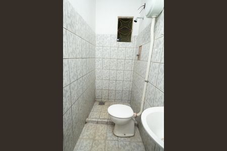 Banheiro  de casa para alugar com 1 quarto, 48m² em Cosmos, Rio de Janeiro