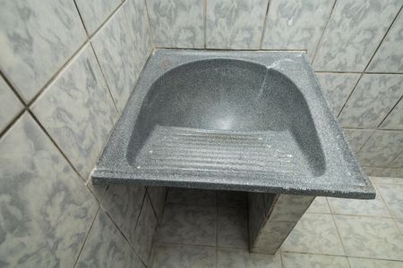 Tanque  de casa para alugar com 1 quarto, 48m² em Cosmos, Rio de Janeiro