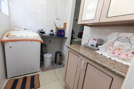 Apartamento à venda com 78m², 2 quartos e 1 vaga Apartamento à venda com 78m², 2 quartos e 1 vagaÁREA DE SERVIÇO