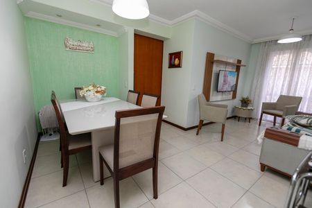 Apartamento à venda com 78m², 2 quartos e 1 vaga Apartamento à venda com 78m², 2 quartos e 1 vagaSALA PARA DOIS AMBIENTES