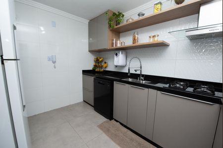 Cozinha de apartamento à venda com 3 quartos, 120m² em Eldorado, Contagem