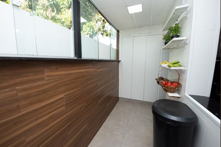 Apartamento à venda com 120m², 3 quartos e 1 vaga Apartamento à venda com 120m², 3 quartos e 1 vagaÁrea de Serviço