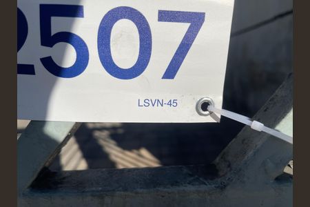Apartamento à venda com 120m², 3 quartos e 1 vaga Apartamento à venda com 120m², 3 quartos e 1 vaga Placa instalada com o código LSVN-45